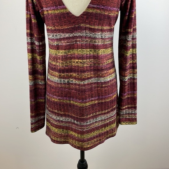Maurices Cowl Neck Sweater SZ M Cut Out in Back Multicolor Stretchy Comfortable - Picture 7 of 12